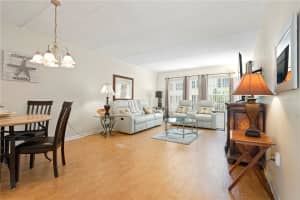 3802 GULF OF MEXICO DRIVE, LONGBOAT KEY, FL 34228 Sold 08/22/25