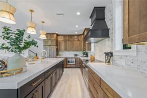 128 FILLMORE DRIVE, SARASOTA, FL 34236 - MLS#MFRA4655372