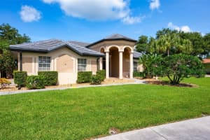 8312 MISTY LAKE CIRCLE, SARASOTA, FL 34241 - MLS#MFRA4655373