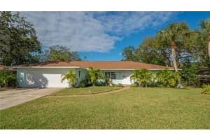 613 BUTTONWOOD DRIVE, LONGBOAT KEY, FL 34228 - MLS#MFRA4655401