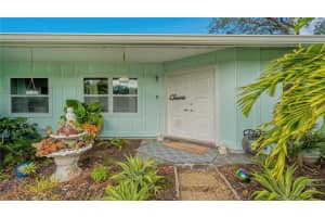 613 BUTTONWOOD DRIVE, LONGBOAT KEY, FL 34228 - MLS#MFRA4655401