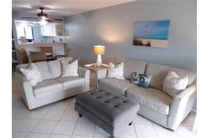1801 Gulf Dr N #207, BRADENTON BEACH