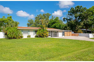 5948 MIRROR LAKE ROAD, SARASOTA, FL 34238 - MLS#MFRA4655443