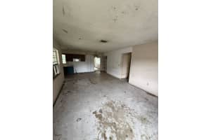1516 AVENUE D NE, WINTER HAVEN, FL 33881 Sold 06/20/25