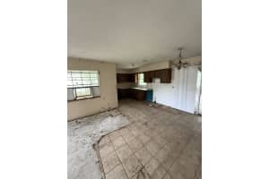 1516 AVENUE D NE, WINTER HAVEN, FL 33881 Sold 06/20/25