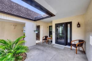 6832 WOODWIND DRIVE, SARASOTA, FL 34231 - MLS#MFRA4655532
