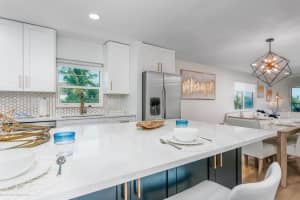 5600 BEACH WAY DRIVE, SARASOTA, FL 34242 - MLS#MFRA4655560