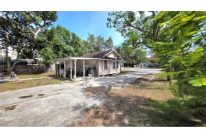 809 30TH AVENUE, BRADENTON, FL 34208 - MLS#MFRA4655561