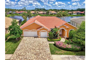 4957 SABAL LAKE CIRCLE, SARASOTA, FL 34238 Sold 07/31/25