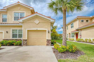 8382 Enclave Way #104, SARASOTA