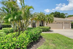 7464 RIDGE ROAD, SARASOTA, FL 34238 Sold 11/17/25