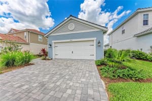 2565 STAR APPLE WAY, SARASOTA, FL 34240 Sold 08/01/25