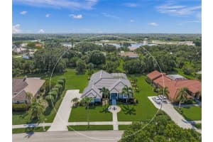 8924 MISTY CREEK DRIVE, SARASOTA, FL 34241 - MLS#MFRA4655668