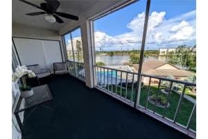 3963 Lake Bayshore Dr #f-414, BRADENTON