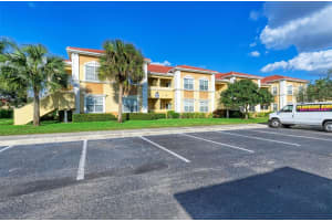 3005 Chianti Ct #103, SARASOTA