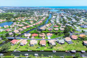 175 INLETS BOULEVARD, NOKOMIS, FL 34275 - MLS#MFRA4655694
