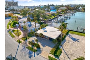 15305 HARBOR DRIVE, MADEIRA BEACH, FL 33708 - MLS#MFRA4655711
