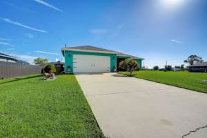 3023 Nw 2nd Pl, CAPE CORAL