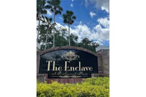 18001 Richmond Place Dr #616, TAMPA