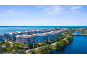 395 ARUBA CIRCLE, BRADENTON, FL 34209 - MLS#MFRA4655766