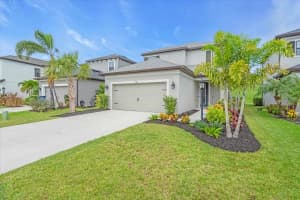 5540 Summit Gln, BRADENTON