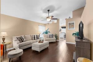 2144 HATTERAS POINT, LAKELAND, FL 33813 - MLS#MFRA4655786