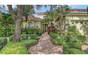 7012 TREYMORE COURT, SARASOTA, FL 34243 Sold 08/11/25