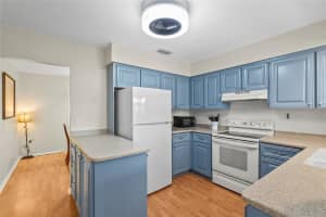 409 ARCHIBALD AVENUE, SARASOTA, FL 34243 - MLS#MFRA4655839