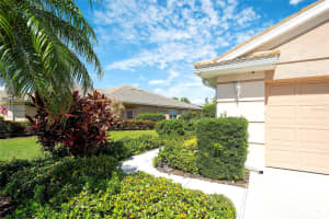 362 FAIRWAY ISLES LANE, BRADENTON, FL 34212 Sold 08/25/25