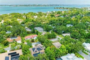 2504 MULBERRY TERRACE, SARASOTA, FL 34239 - MLS#MFRA4655890