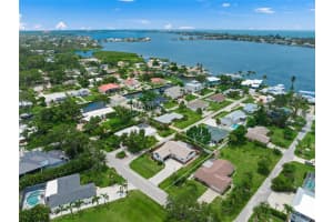 6738 AVENUE D, SARASOTA, FL 34231 Sold 10/20/25