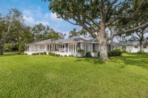 2401 RIVERVIEW BOULEVARD, BRADENTON, FL 34205 - MLS#MFRA4655913