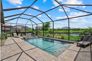15716 BAREFOOT BEACH DRIVE, BRADENTON, FL 34211 Sold 08/19/25