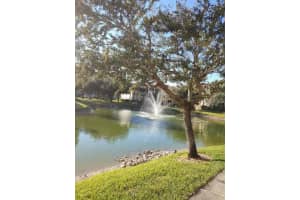 4105 RESIDENCE DRIVE, FORT MYERS, FL 33901 - MLS#MFRA4655946