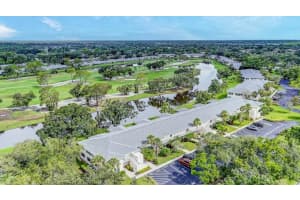 7110 FAIRWAY BEND LANE, SARASOTA, FL 34243 - MLS#MFRA4655954