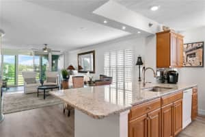 4440 Fairways Blvd #310, BRADENTON