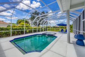 7133 DORNOUGH LANE, BRADENTON, FL 34202 Sold 08/07/25