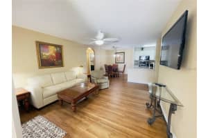 8815 MANOR LOOP, LAKEWOOD RANCH, FL 34202 - MLS#MFRA4656006