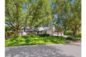 3900 COUNTRY VIEW DRIVE, SARASOTA, FL 34233 Sold 08/25/25
