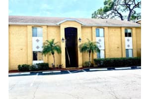 1959 Toucan Way #206, SARASOTA