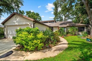 8240 CYPRESS LAKE DRIVE, SARASOTA, FL 34243 Sold 07/24/25
