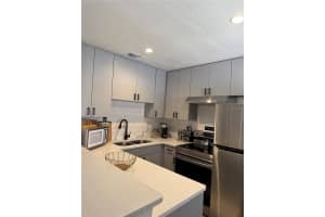 MLS# MFRA4656065, Sarasota, Florida 34237
