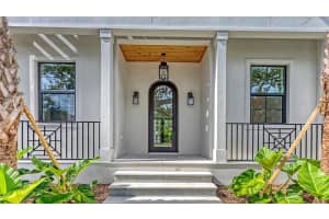 1658 BONITA LANE, SARASOTA, FL 34239 Sold 11/21/25