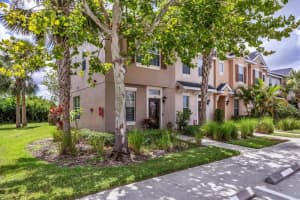 1126 Grantham Dr, SARASOTA