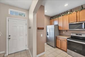 1126 GRANTHAM DRIVE, SARASOTA, FL 34234 - MLS#MFRA4656080