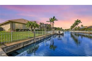 4735 Starboard Dr, BRADENTON