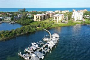 8767 MIDNIGHT PASS ROAD, SARASOTA, FL 34242 - MLS#MFRA4656205