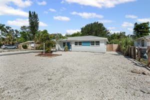 1404 DARTMOUTH DRIVE, BRADENTON, FL 34207 Sold 07/30/25