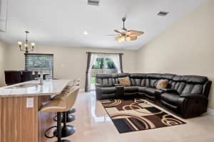 2761 FEIFFER CIRCLE, SARASOTA, FL 34235 - MLS#MFRA4656270