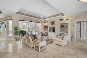 2016 WHITE FEATHER LANE, NOKOMIS, FL 34275 Sold 08/20/25
